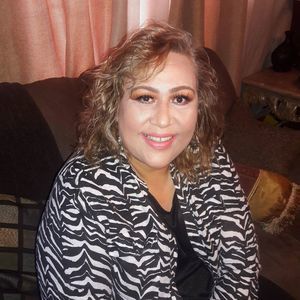 Meet your Posher, Nora